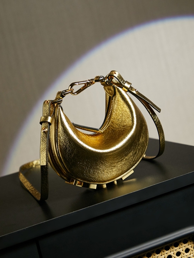 フェンディバッグ素材ディテール